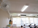 写真：教室の扇風機