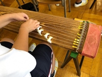 写真：琴の授業の様子4