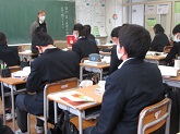写真　授業風景　国語