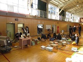 写真　倉庫大掃除