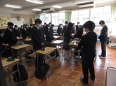 写真　3学期始業日のようす