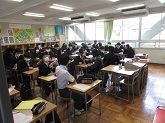 写真　3学期始業日のようす