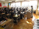 写真　3学期始業日のようす