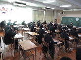 写真　学年末考査