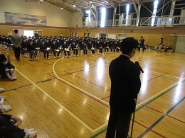 写真　一年生歓迎会　部活紹介