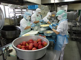 写真　給食