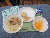 写真　給食