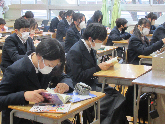 写真　読書