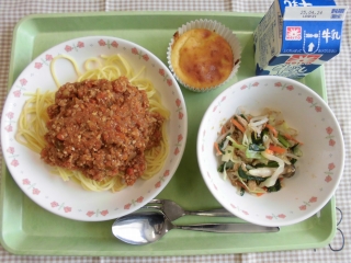 給食