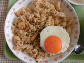 給食