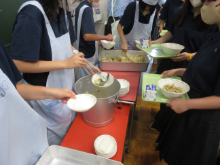 写真　給食