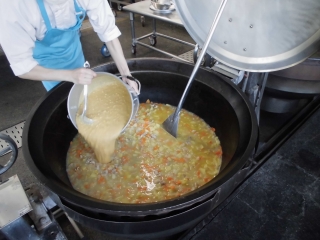 給食