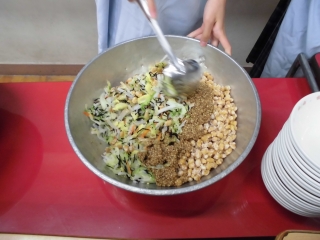 給食