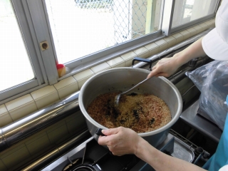 給食