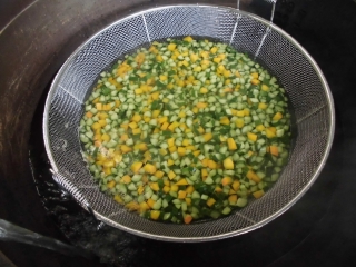 給食