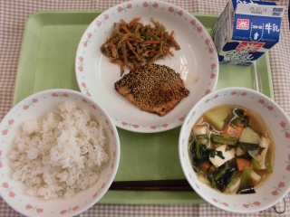 給食