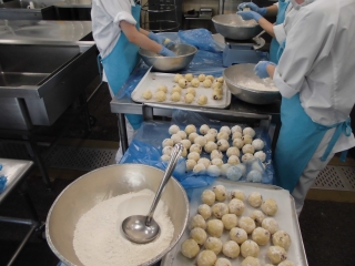 給食