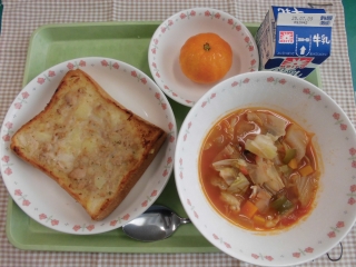 給食