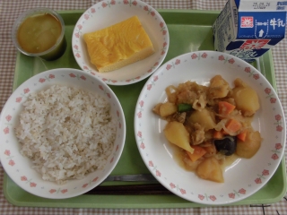 給食