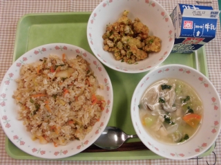 給食