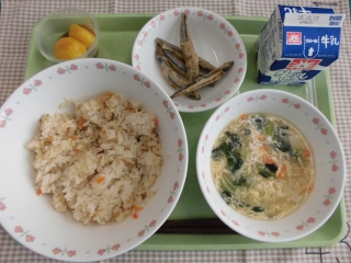 給食