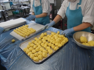 給食