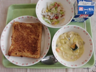 給食