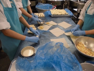給食