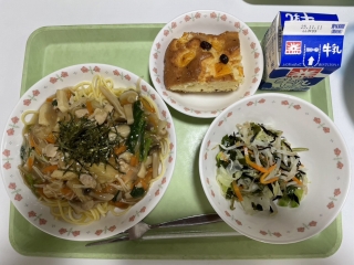 給食