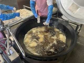給食