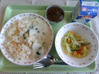 給食