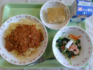給食