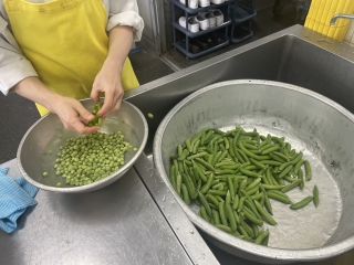 給食