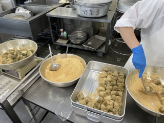 給食