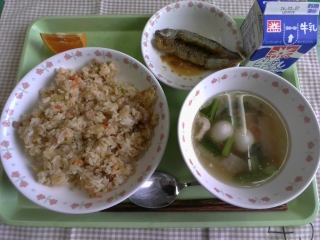 給食