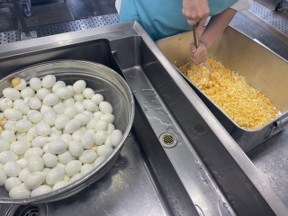 給食