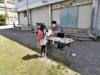 写真：登校の様子2