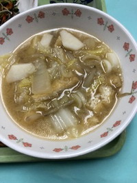 写真：具だくさん味噌汁