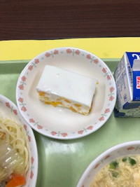 写真：牛乳かん