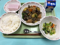 写真：11月15日の給食