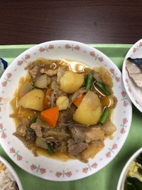 写真：肉じゃが