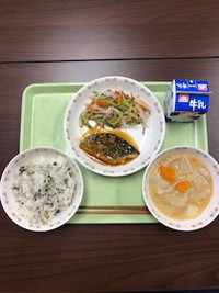 写真：6月8日の給食