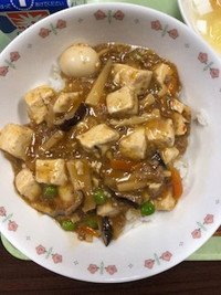 写真：豆腐とひき肉のあんかけ丼