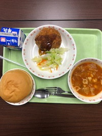 写真：4月25日の給食