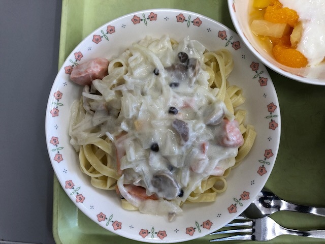 牛乳　生パスタ