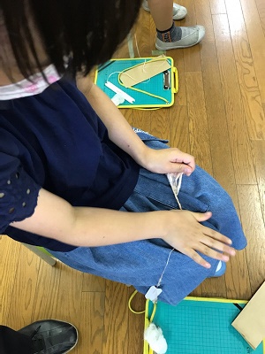 蚕学習の様子6