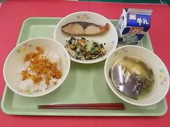 給食0413