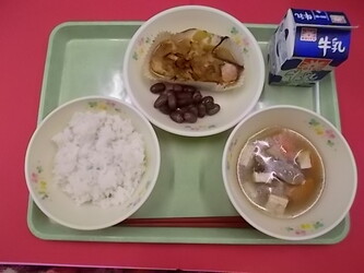 しょく