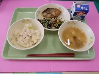 しょく