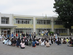 宣伝